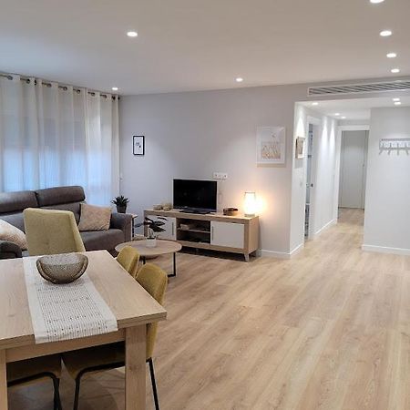 Apartamento Azabache ซาราโกซา ภายนอก รูปภาพ