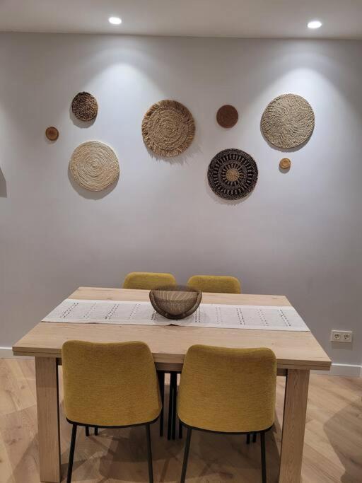 Apartamento Azabache ซาราโกซา ภายนอก รูปภาพ
